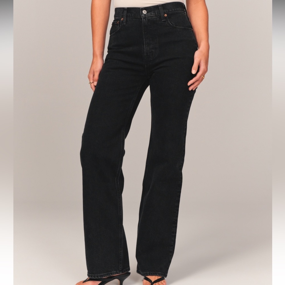 Black Abercrombie 90s Relaxed High Rise Jeans